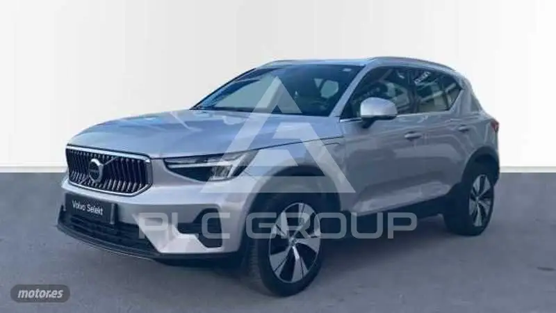 2022 Volvo XC40