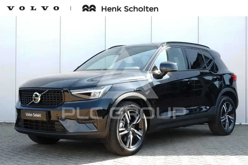 2022 Volvo XC40