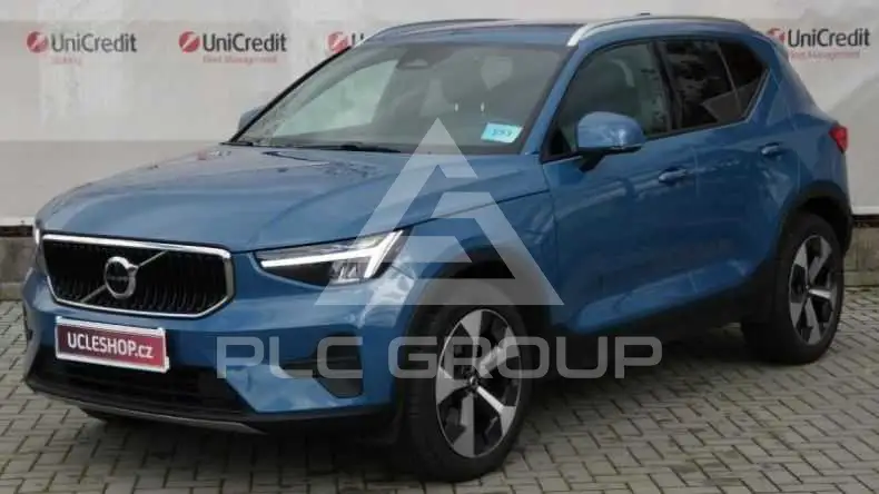 2022 Volvo XC40