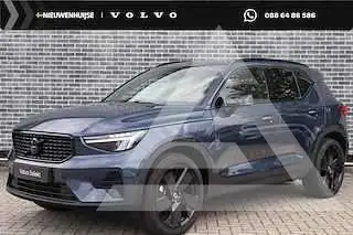 2022 Volvo XC40
