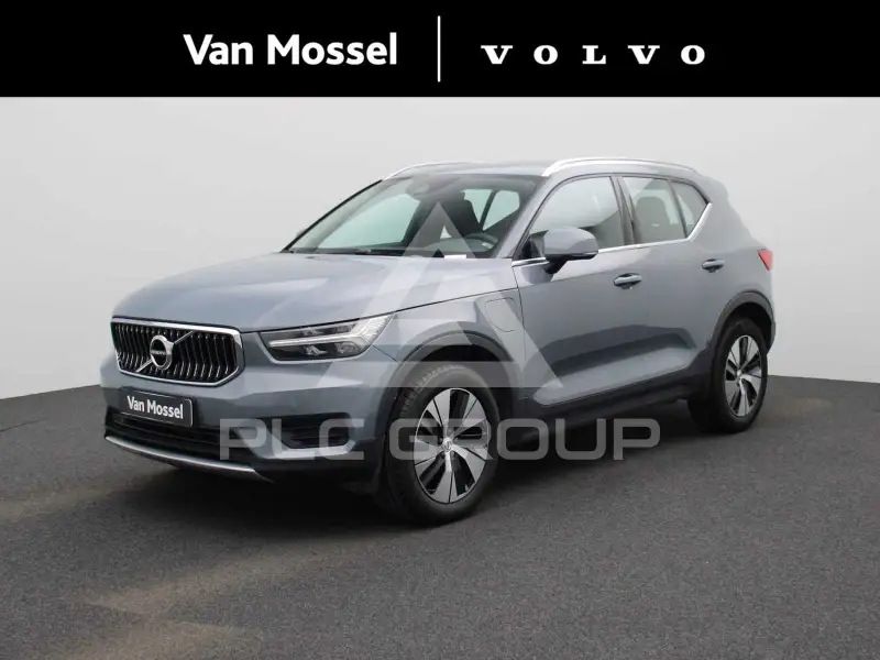 2022 Volvo XC40