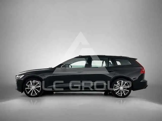 2022 Volvo V60