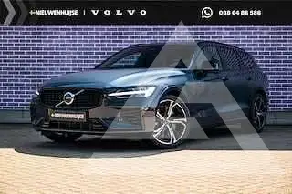 2022 Volvo V60