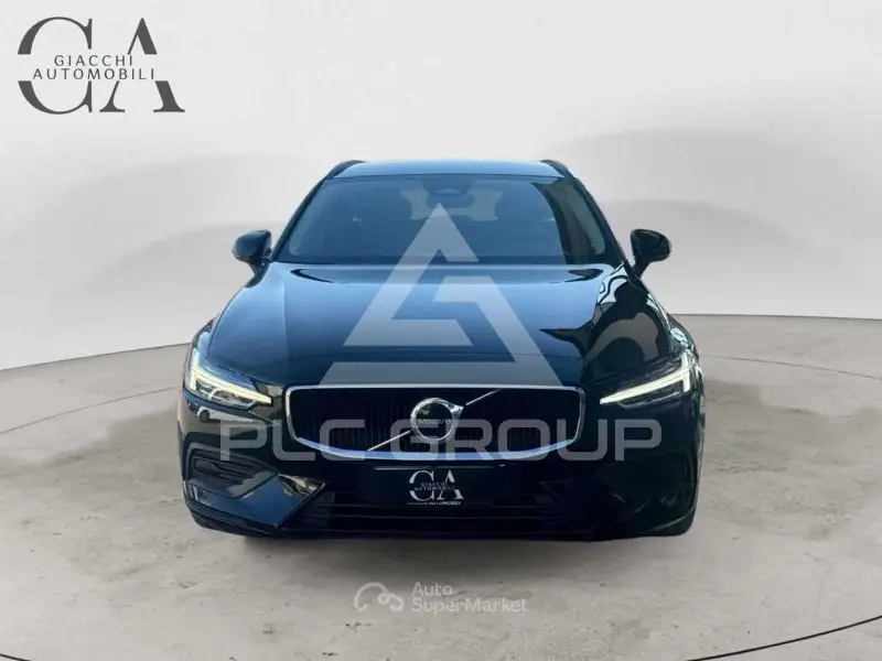 2022 Volvo V60