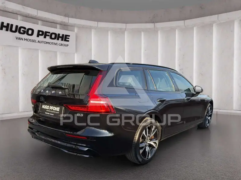 2022 Volvo V60
