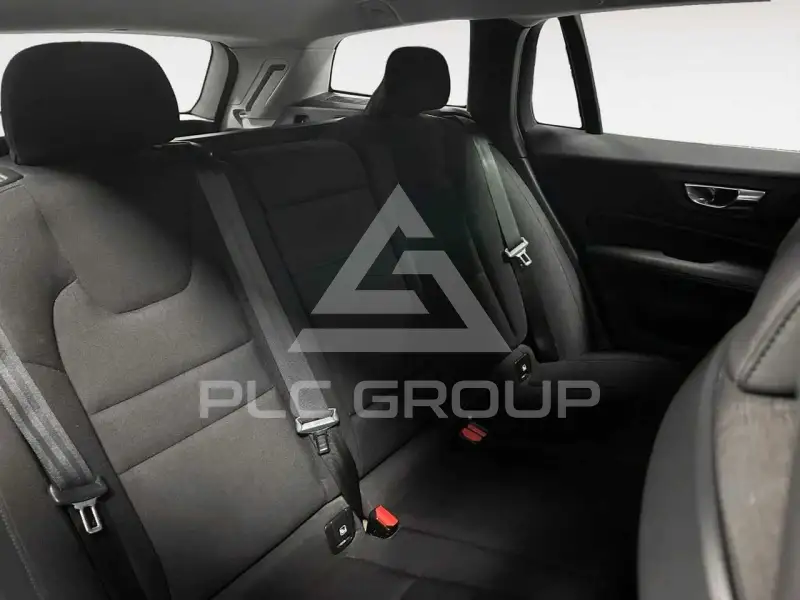 2022 Volvo V60
