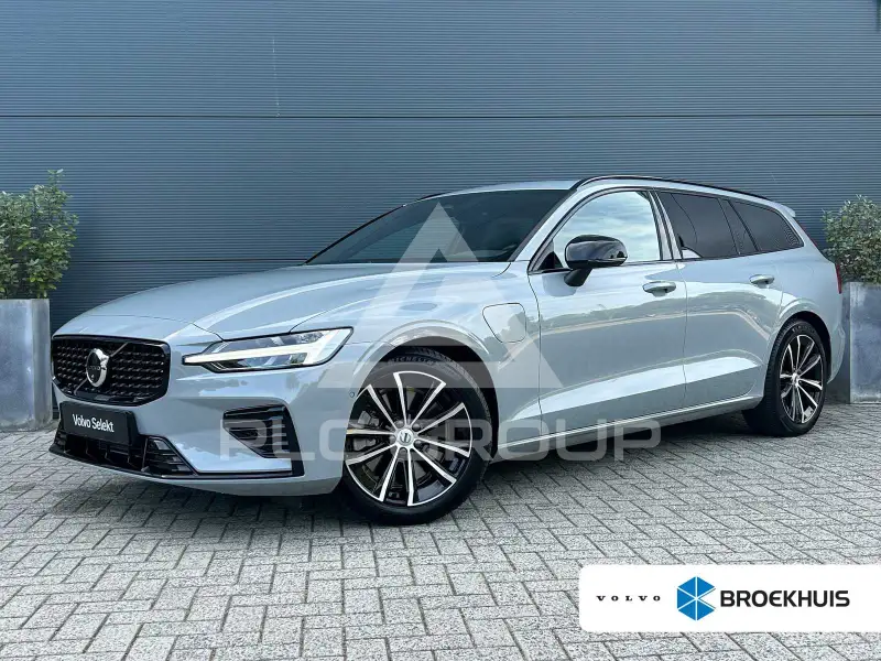 2022 Volvo V60