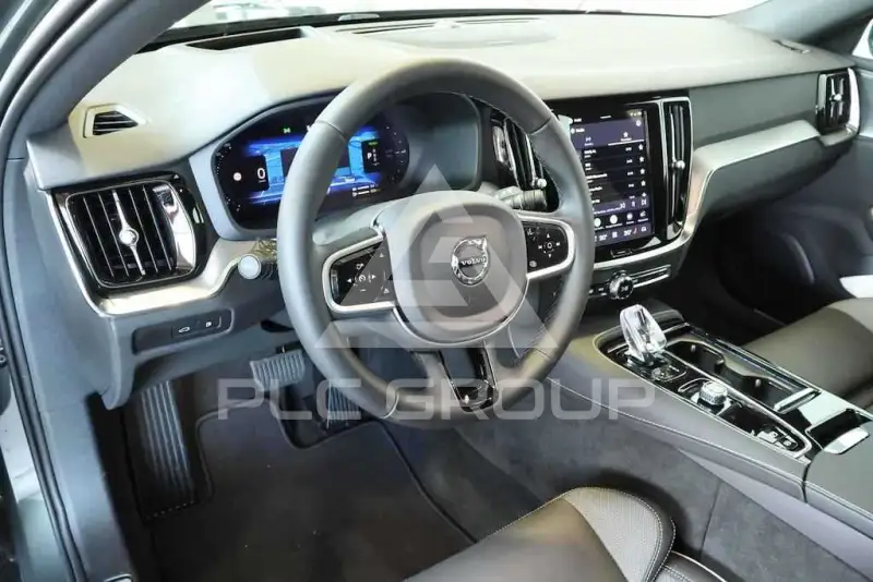 2022 Volvo V60