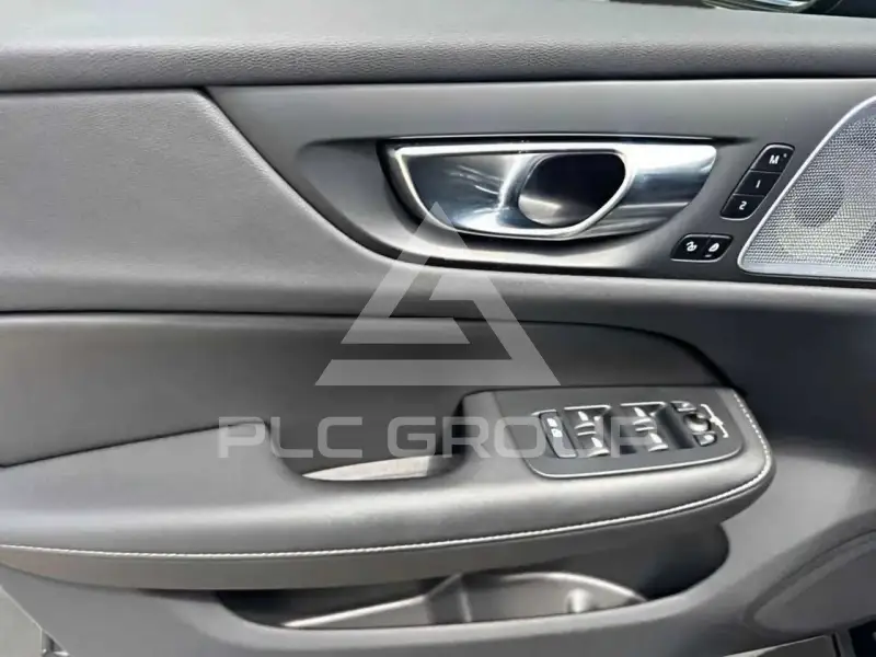 2022 Volvo V60