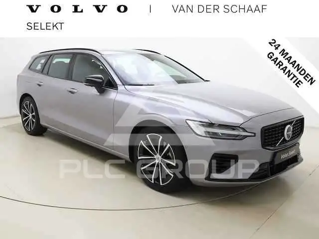 2022 Volvo V60