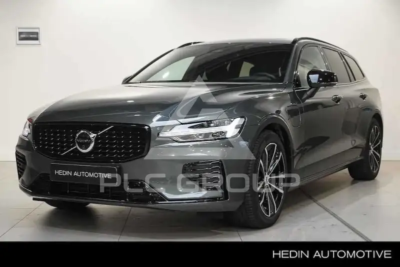 2022 Volvo V60
