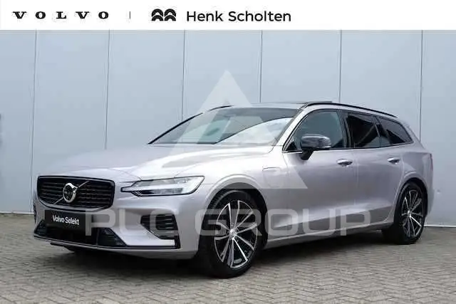 2022 Volvo V60