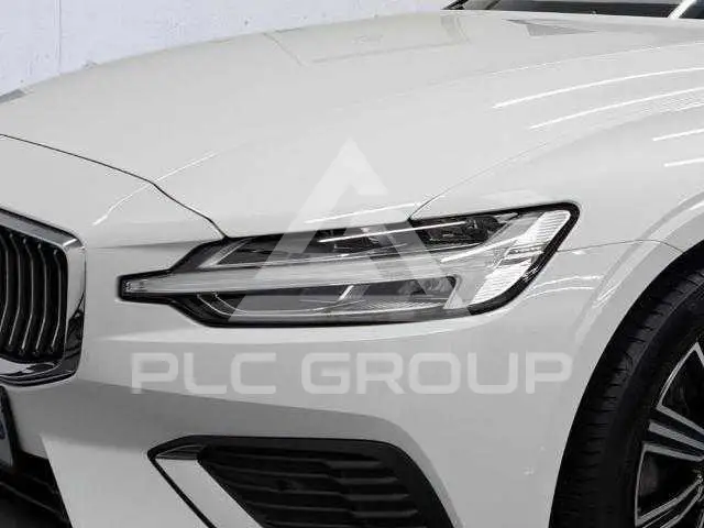2022 Volvo V60