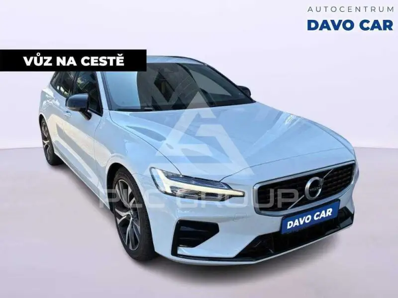 2022 Volvo V60