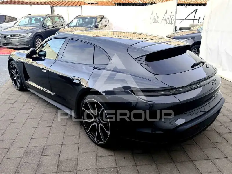 2022 Porsche Taycan
