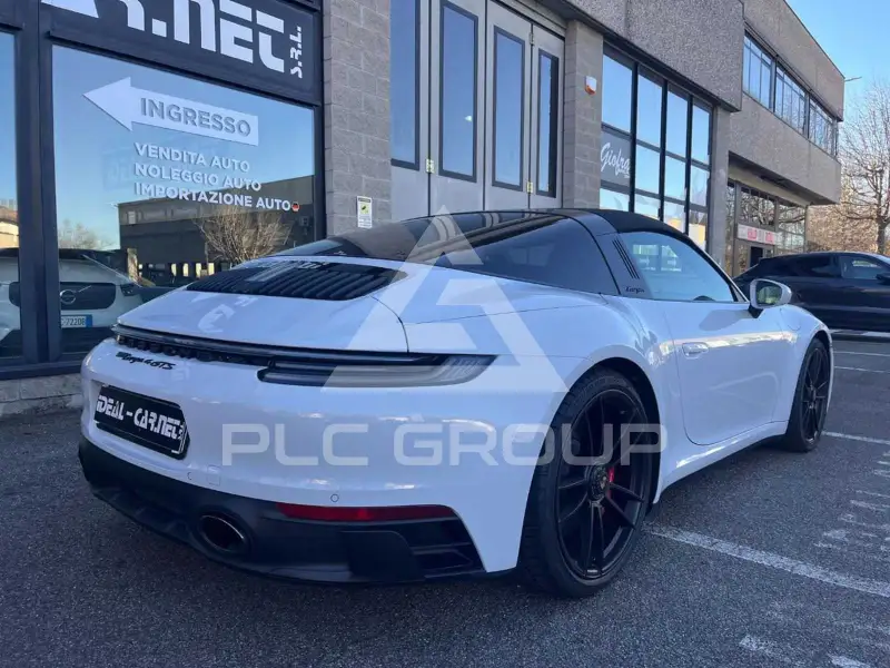 2022 Porsche 911