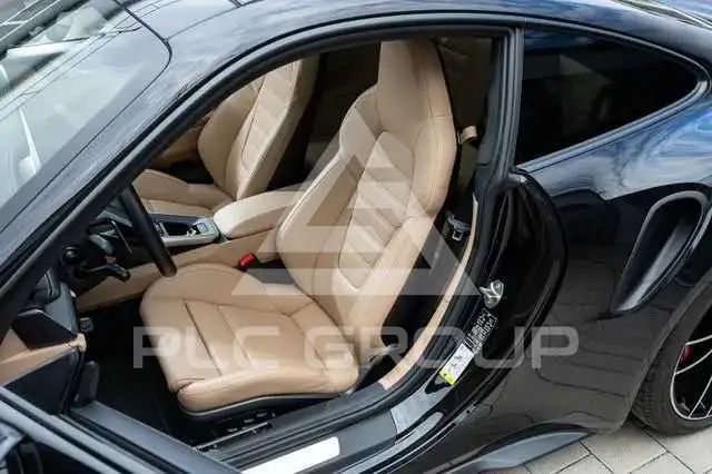 2022 Porsche 911