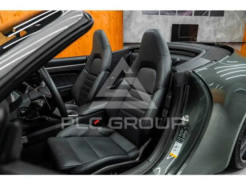 2022 Porsche 911
