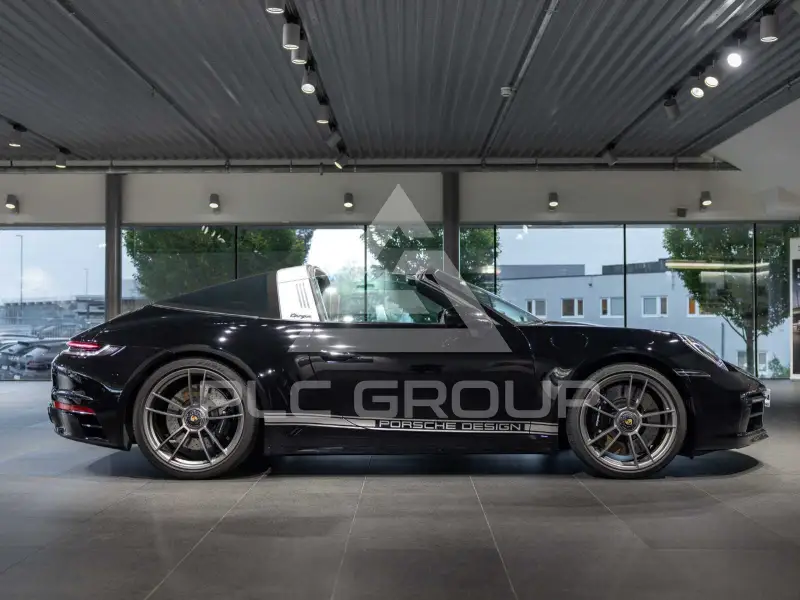 2022 Porsche 911