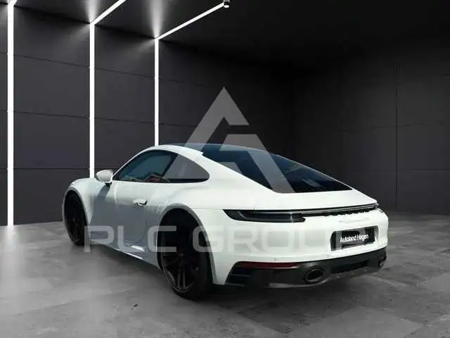2022 Porsche 911