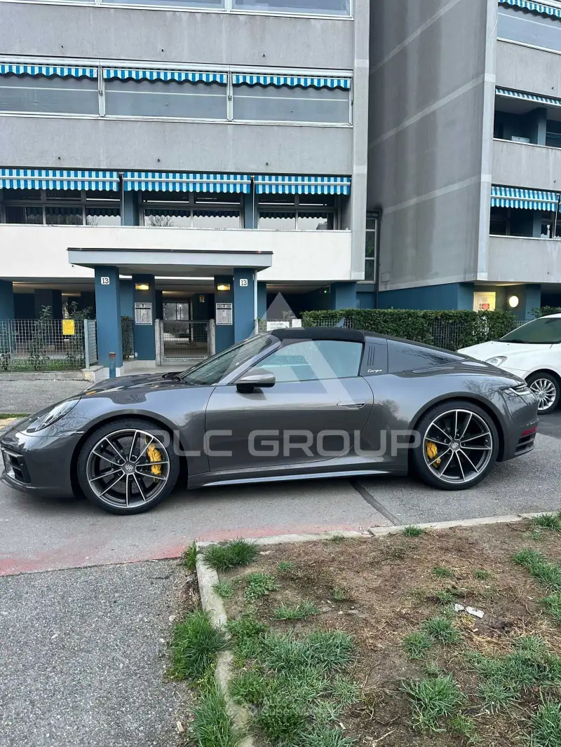 2022 Porsche 911