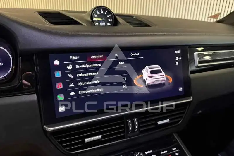 2022 Porsche CAYENNE