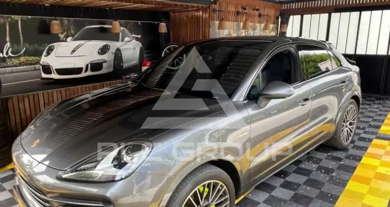 2022 Porsche Cayenne