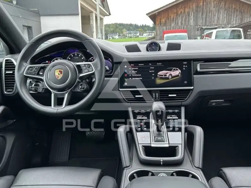 2022 Porsche Cayenne
