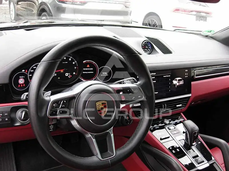 2022 Porsche Cayenne