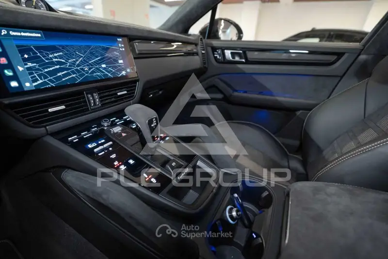 2022 Porsche Cayenne