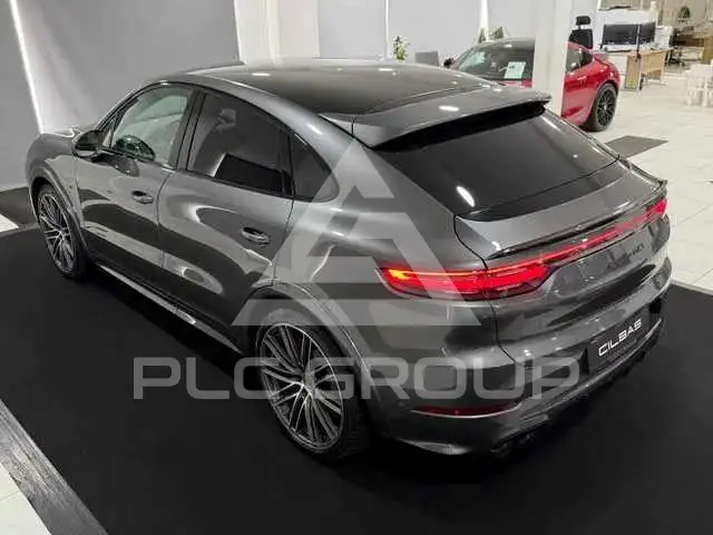 2022 Porsche Cayenne
