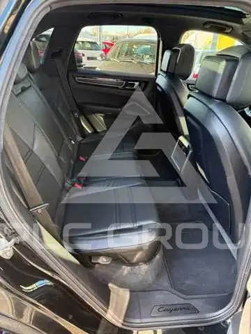 2022 Porsche Cayenne