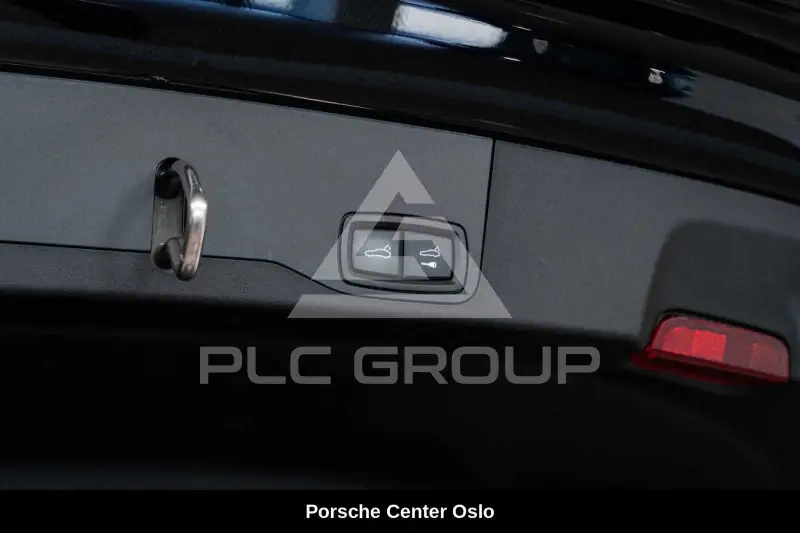 2022 Porsche Taycan