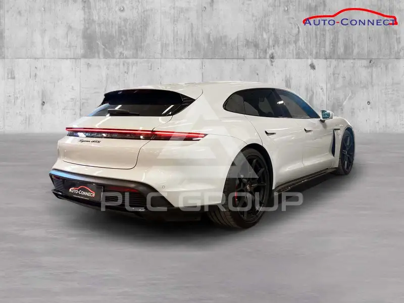 2022 Porsche Taycan