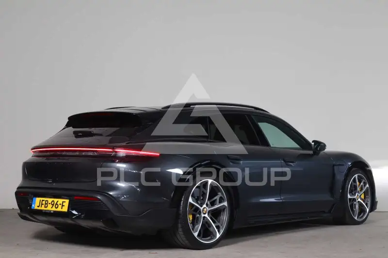 2022 Porsche Taycan