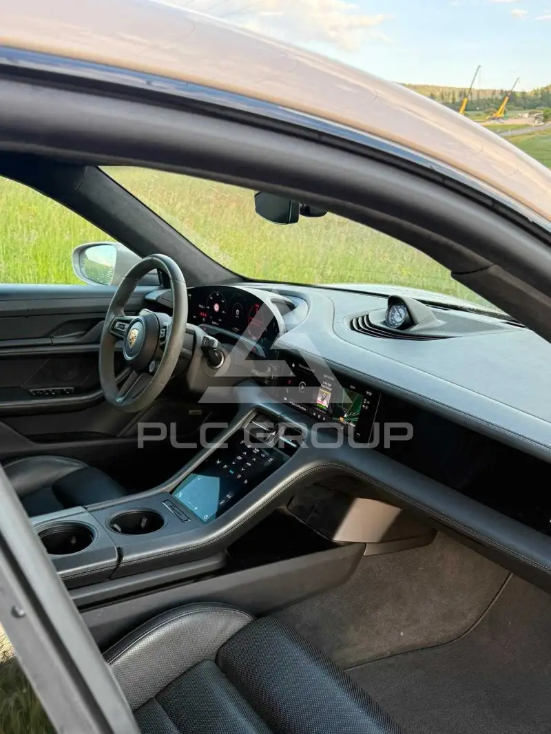 2022 Porsche Taycan