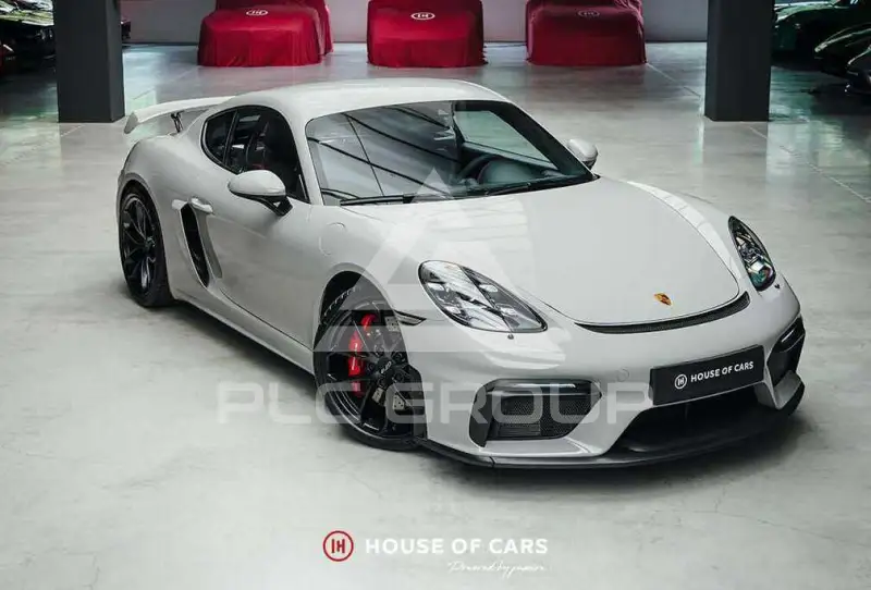 2022 Porsche Cayman