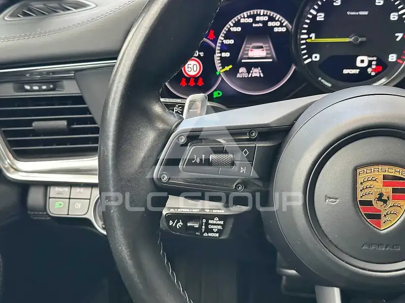 2022 Porsche Panamera