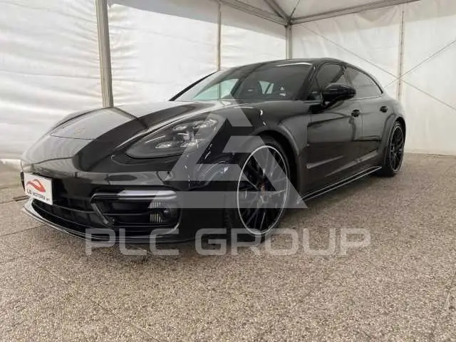 2022 Porsche Panamera