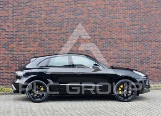 2022 Porsche MACAN