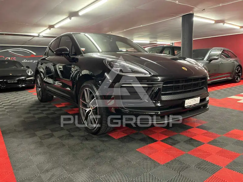 2022 Porsche MACAN