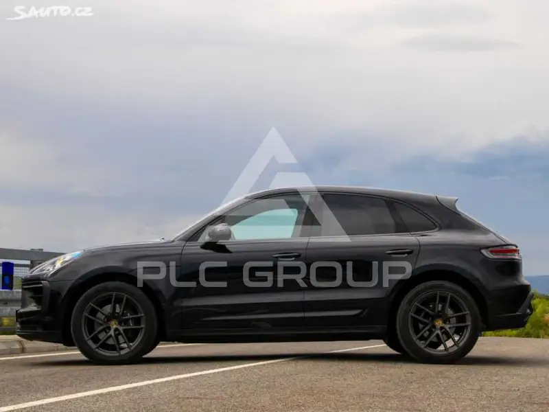 2022 Porsche MACAN