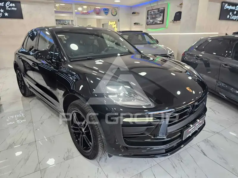 2022 Porsche MACAN