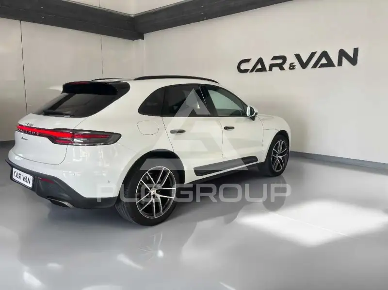 2022 Porsche MACAN