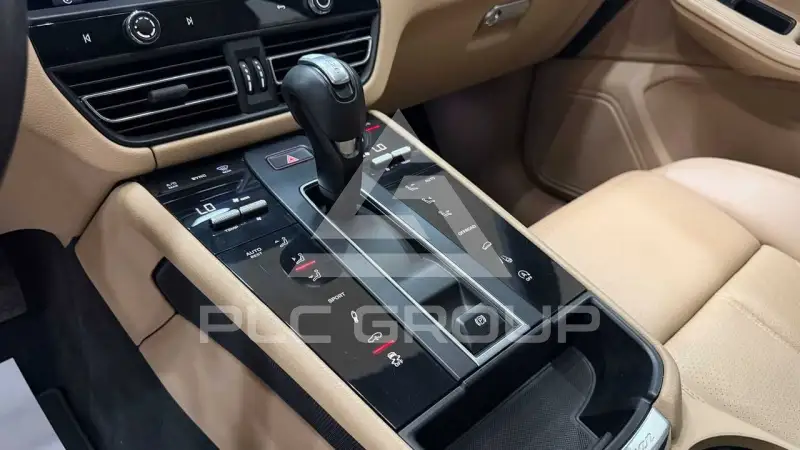 2022 Porsche MACAN