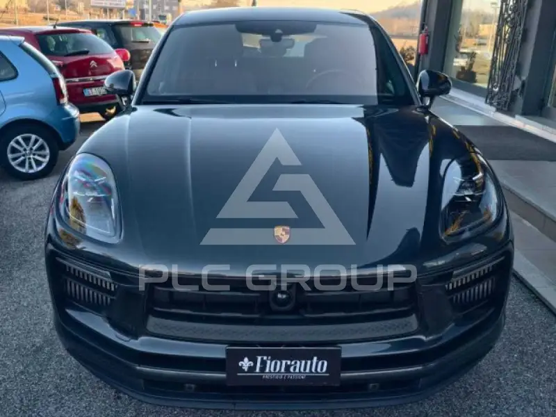 2022 Porsche MACAN