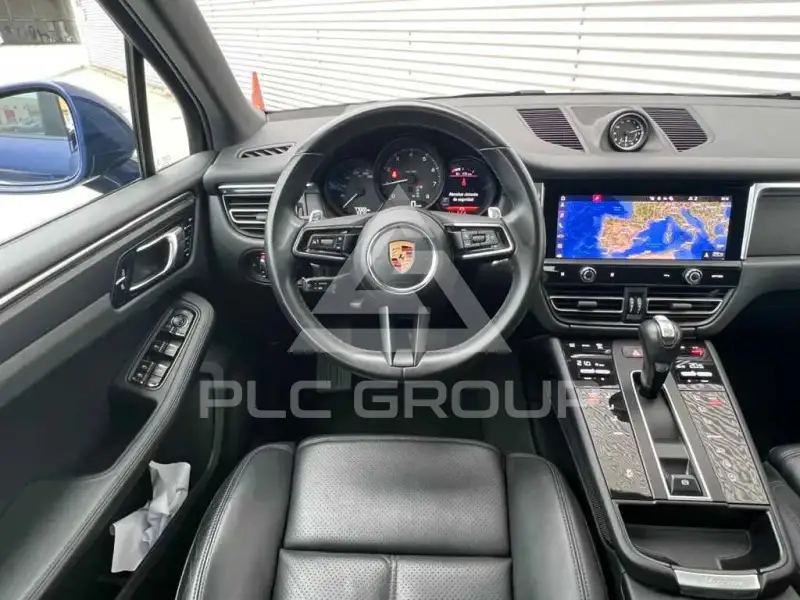 2022 Porsche MACAN