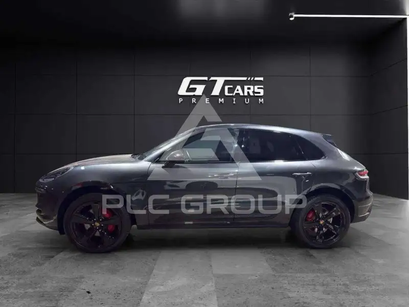 2022 Porsche MACAN
