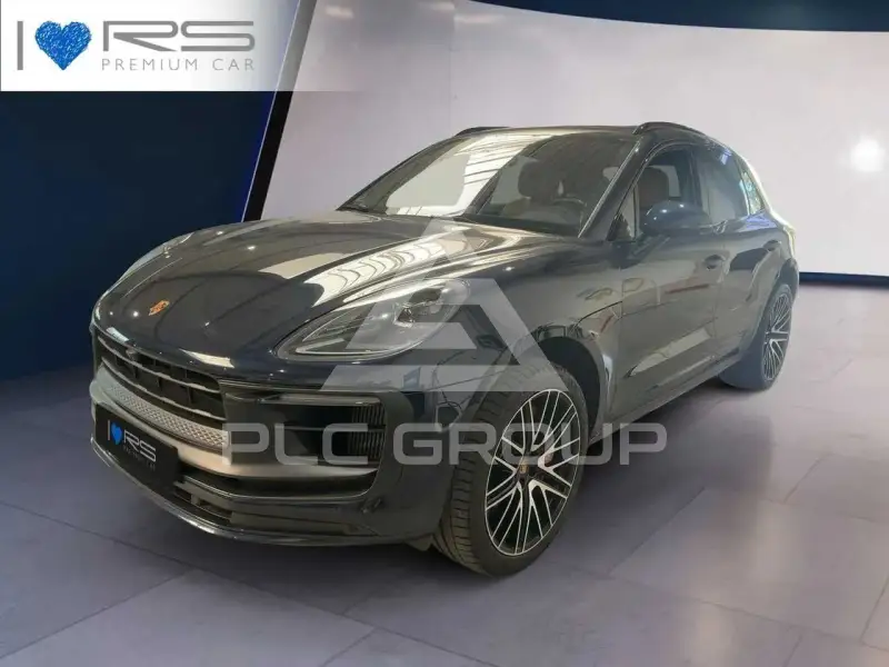 2022 Porsche MACAN