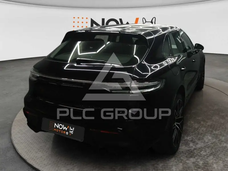 2022 Porsche MACAN